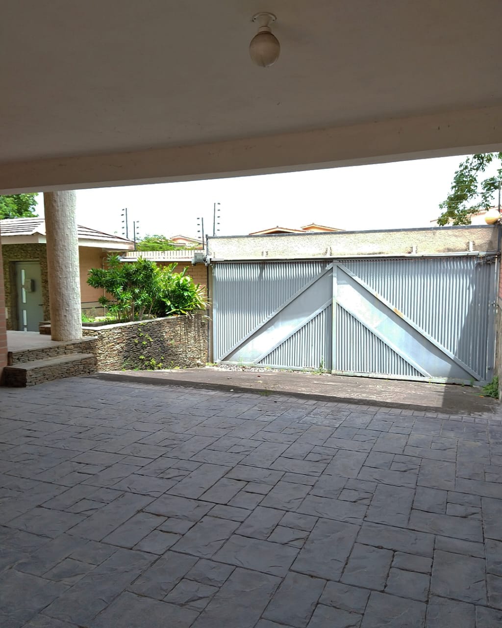 House for Sale in El Parral Urbanization